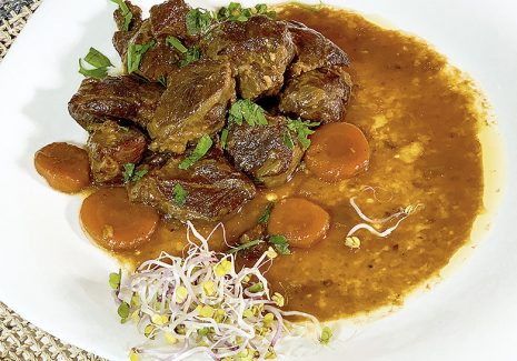 Carrillada en salsa || Al vino dulce