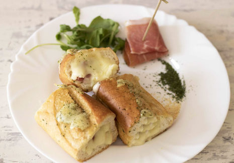 Pan Relleno de Jamón y Queso