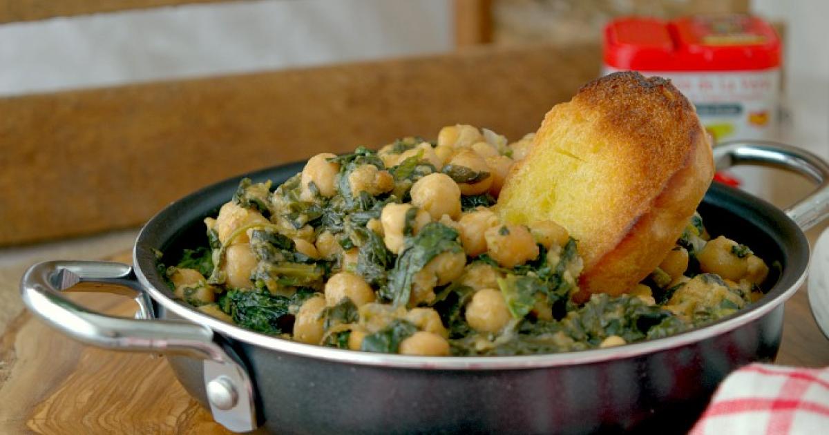 ESPINACAS CON GARBANZOS, UNA TAPA TÍPICA DE MI SEVILLA